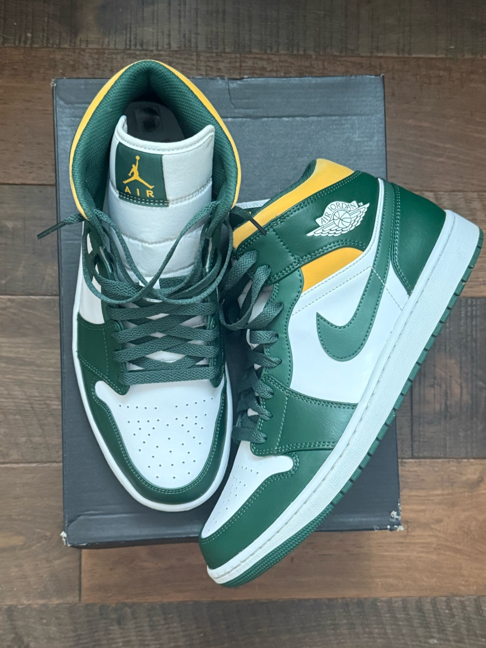 Jordan Air Jordan 1 Mid Green White Yellow Men's Sneakers